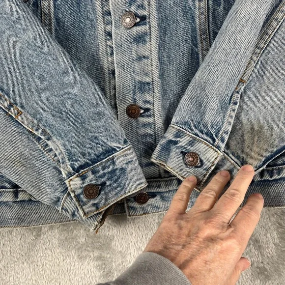Vintage Levis 70506-0216 Denim Trucker Jacket 44R Made in the USA Distressed - Picture 7 of 13